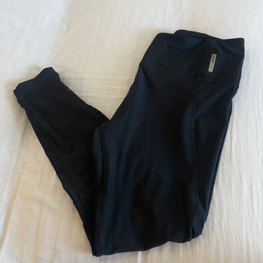 Black leggings